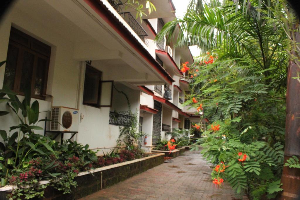 Diana Apartments 칸돌림 외부 사진