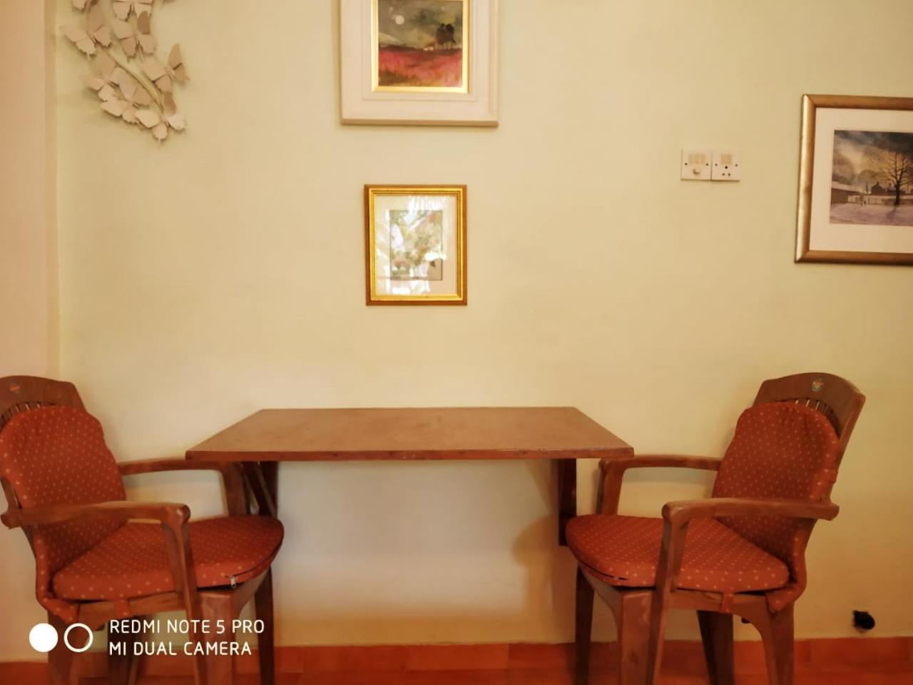 Diana Apartments 칸돌림 외부 사진